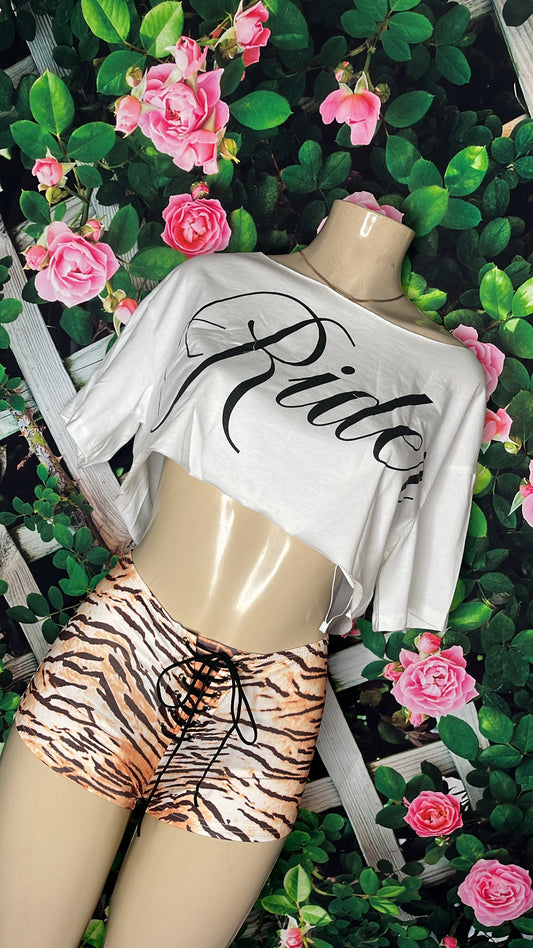 Two piece set
